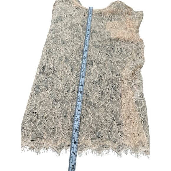LOVE CULTURE short-sleeved, lace top. Size L - Picture 4 of 6